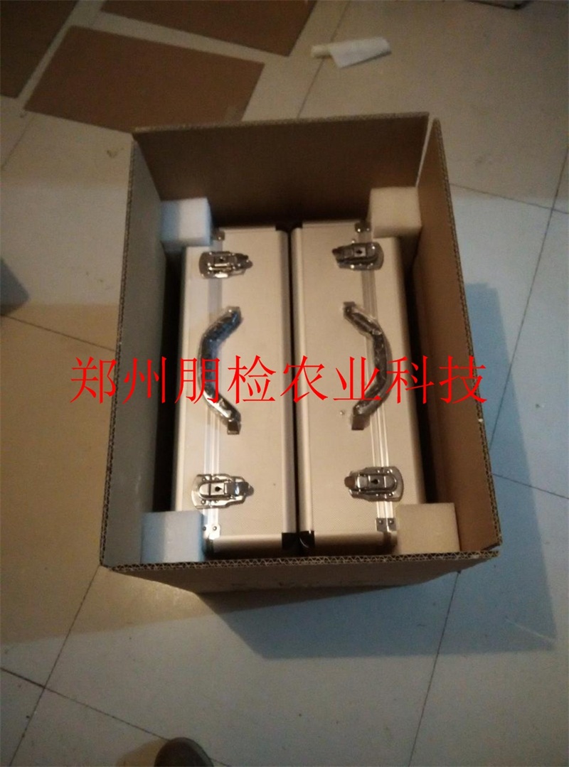 �����B���ٜy�x���b